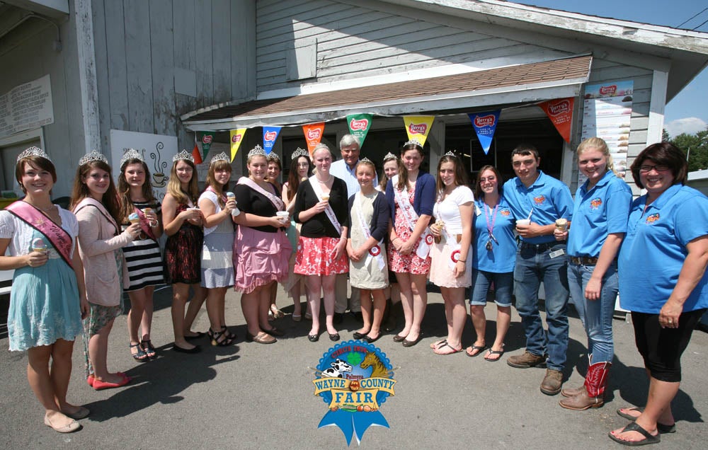 Senator Nozzolio visits Wayne County Fair NYSenate.gov